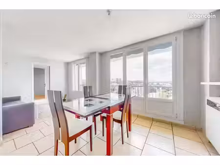 agréable t4 longjumeau coeur de ville