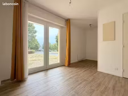 studio 1 pièce 20 m²