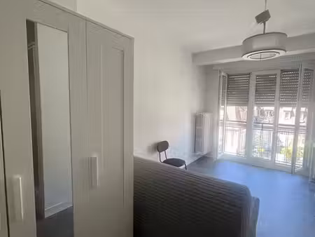 studio 1 pièce 17 m²