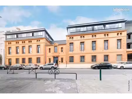 studio 1 pièce 22 m²