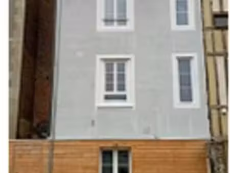 maison avec jardinet