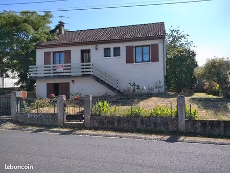 maison 74 m² sur sous sol 80 m²