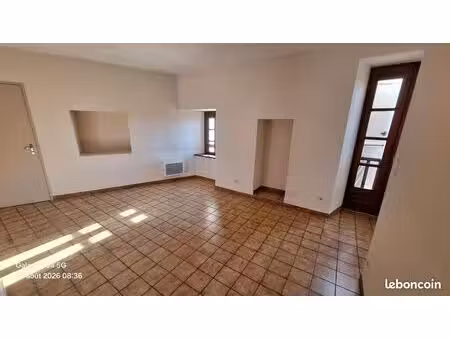 t2 centre-ville castelnau-montratier