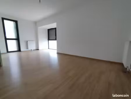 appartement 4 pièces 93 m²