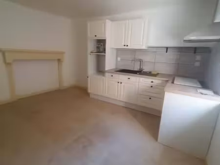 location f1 dupllex