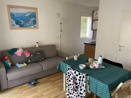 location appartement meuble - studio ou 2 pieces au mois de septembre à avril
