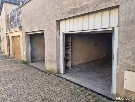 garage 36m2 avec eau et electricite