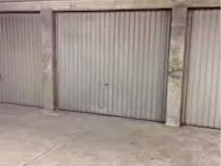 location garage sécurisé cité du design saint étienne