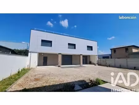maison 6 pièces 83 m²