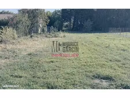 terrain 974 m² sarrians
