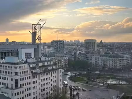 traversant  vue tour eiffel — 3p 74m² refait à neuf — place d'italie
