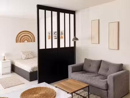 ? t1 bis meublé 36 m² – tours grandmont – parking