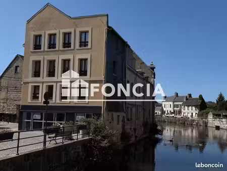 local commercial 49 m²