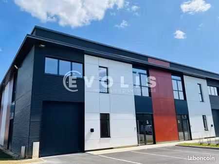 local d'activité 580 m²
