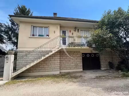 maison 6 pièces 160 m²