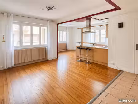 appartement t3 73 m²
