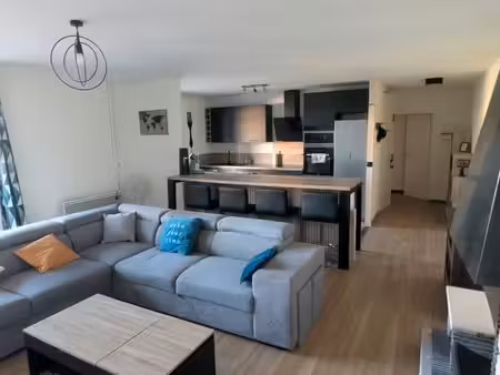 appartement t3 meublé de 75 m²