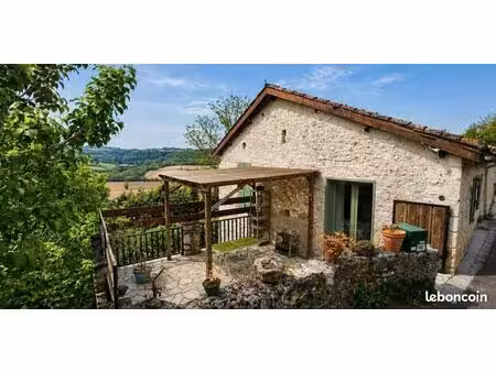 appartement 6 pièces 96 m²