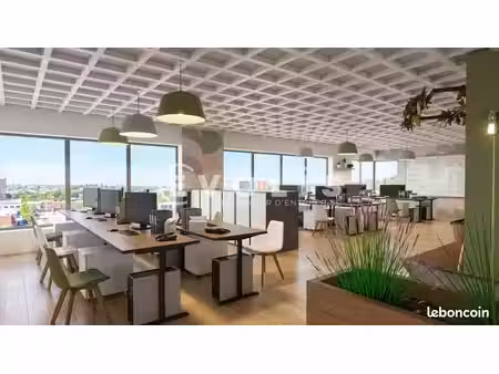 bureaux 196 m²