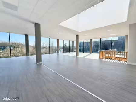bureaux 230 m2 disponibles pôle jules verne
