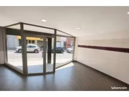 local commercial 100 m²