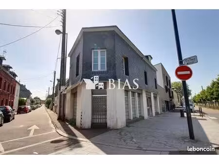 local 285 m² le petit-quevilly