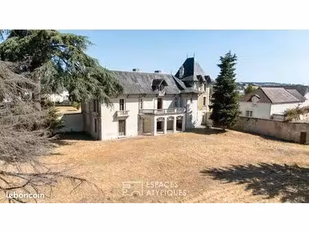 maison 15 pièces 380 m²