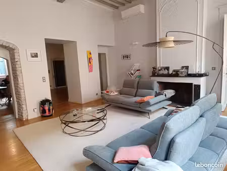 vends tres bel appartement