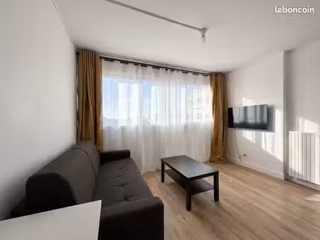 studio 1 pièce 20 m²