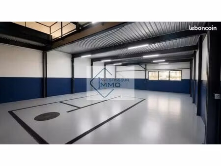 local industriel 183 m²