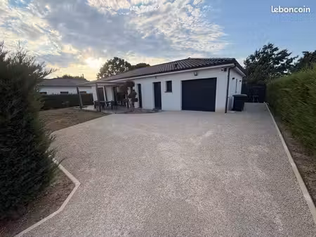 maison 2021 – 97 m² – terrain piscinable – 3 chambres  garage & pergola