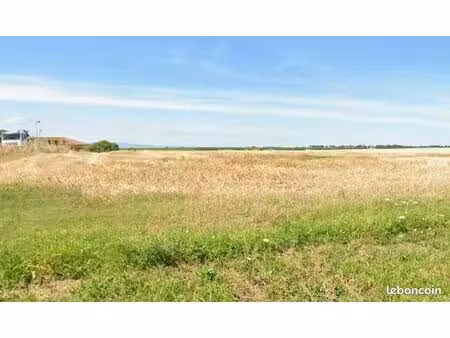 terrain 749 m² ars sur formans