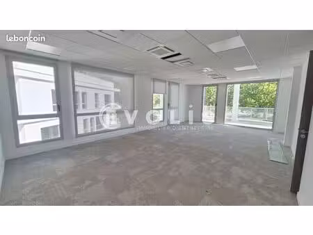 bureaux 48 m²