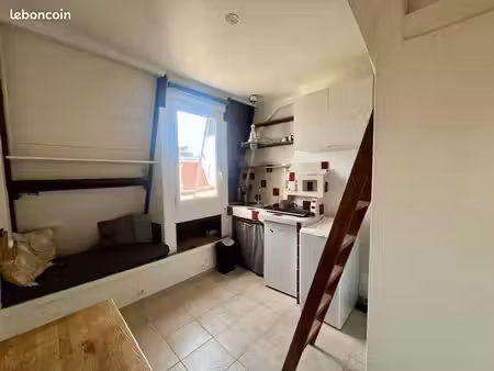 studio 10m2 optimisé avec mezzanine