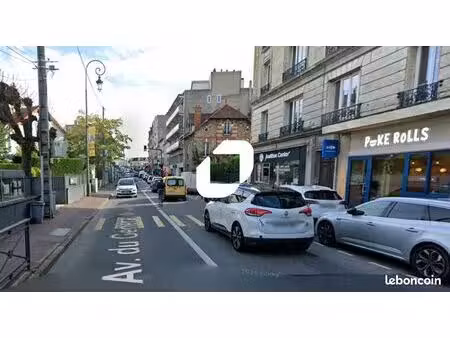 local commercial 105 m²