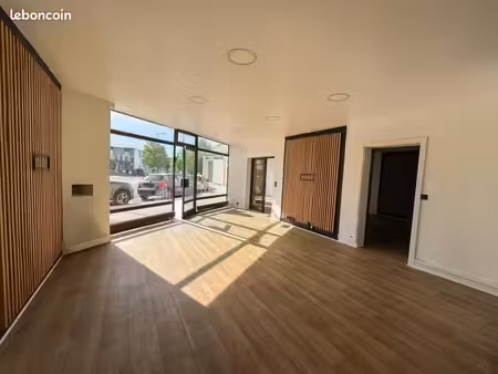 local commercial 100 m²