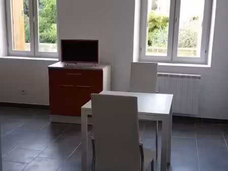 t1 meublé centre ville climatisé
