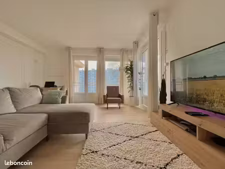 appartement 5 pièces - 117m² - quartier centre-hôtel de ville