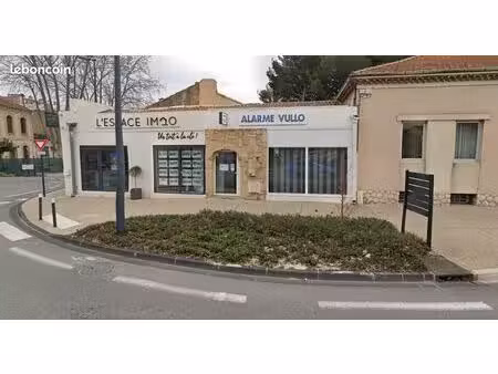 local 63 m² cavaillon