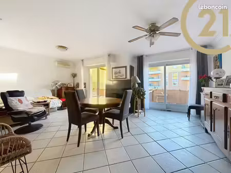 appartement 2 pièces 59 m²