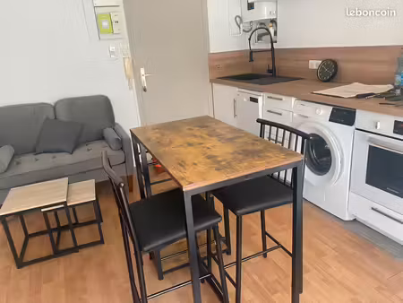 studio agréable plein sud de 23m2 .189 000 euros