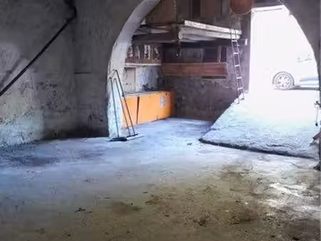 garage / local