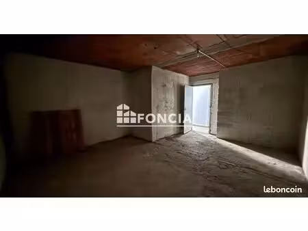 à vendre – local de réserve de 22 m²