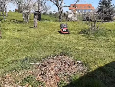 terrain domérat