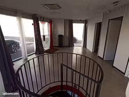 local commercial 115 m² limoges