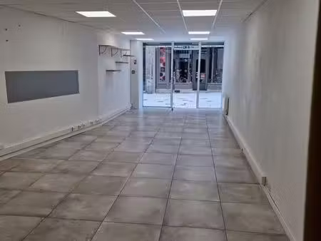 murs commerciaux centre ville 43 m2