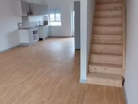 grand duplex centre village 3pièces  2 chambres