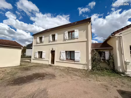 maison 7 pièces 172 m²