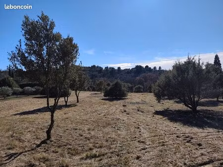 grand terrain constructible au coeur du parc naturel régional du verdon