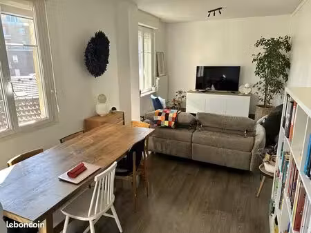 appartement f3 de 80 m2 situation centrale